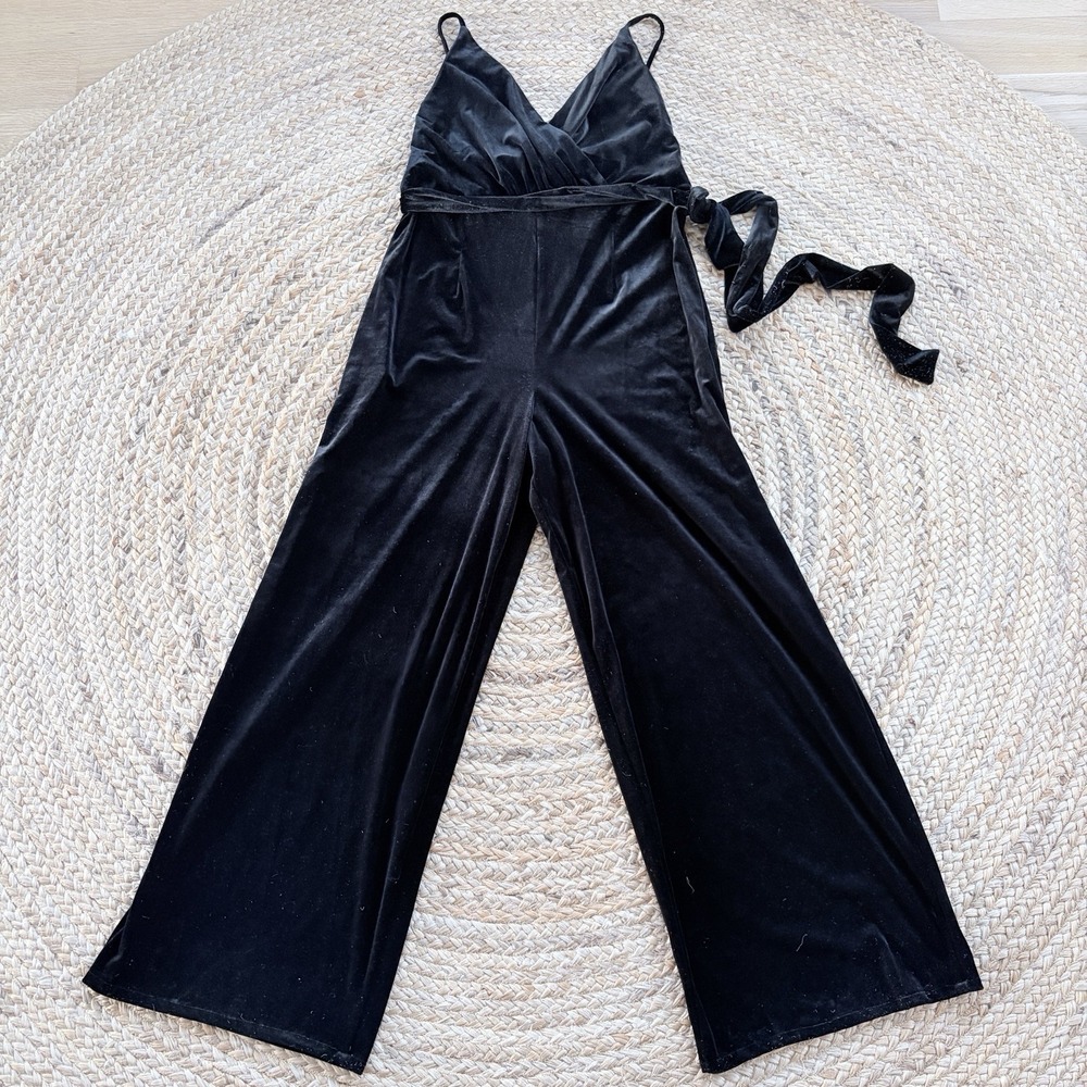 DB Studio Jumpsuit Plus Size 14 Black Velvet Belted Wide Leg David's Bridal $160 - Picture 2 of 7